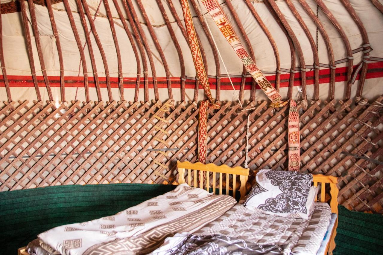 Aidar Yurt Camp Hotel Taldy Eksteriør billede